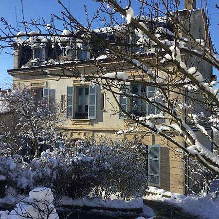 Le Clocher Saint-Julien  Buitenkant foto